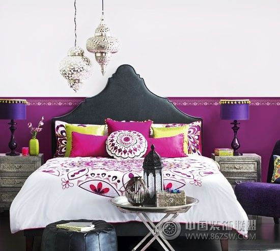 浓妆艳抹的东南亚风格卧室你HOLD得住吗？