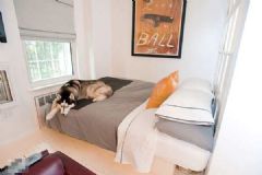40平单身暖色小居现代卧室装修图片