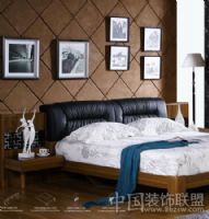 北欧极简风格实木家具欣赏古典卧室装修图片