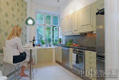 北欧简约风格  让家充满阳光现代厨房装修图片
