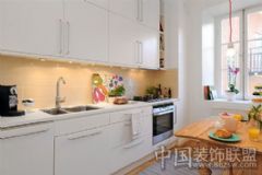 小户型家居精彩无限现代厨房装修图片
