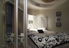 超级完美公寓  单身青年的天地现代卧室装修图片