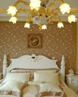 15万打造欧式奢华雅居欧式卧室装修图片