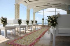 巴厘岛浪漫婚姻殿堂酒店装修图片