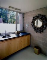 北卡罗纳州的超通透住宅现代卫生间装修图片