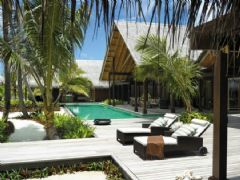 豪华巴厘岛度假别墅现代风格阳台装修图片