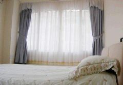 温馨舒适的50平米现代卧室装修图片