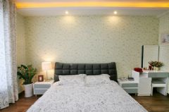 6万5打造83平米现代温馨现代卧室装修图片