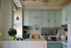 15万打造95平米绚丽色彩搭配现代厨房装修图片