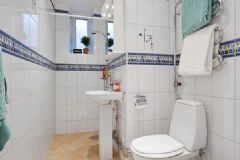 瑞士公寓设计简约卫生间装修图片