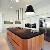 克罗地亚独特住宅设计现代厨房装修图片