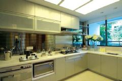 佳美花园-二居室-85平米-装修设计现代厨房装修图片