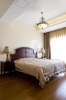 中海别墅代表成都尚层装饰欧式卧室装修图片