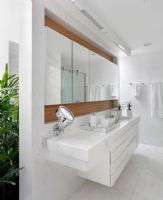 高端华丽的别墅设计 大气奢华的气质现代卫生间装修图片