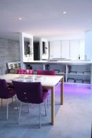 浪漫薰衣草紫色住宅 梦幻般的世界现代餐厅装修图片