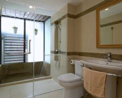 新加坡温馨别墅设计 简约时尚的空间简约卫生间装修图片