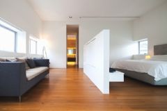 采光好的现代简约复式住宅现代简约卧室装修图片