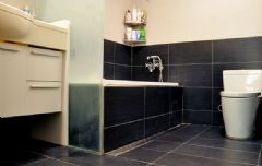 50平米超温馨住宅 温暖舒适的生活空间现代卫生间装修图片
