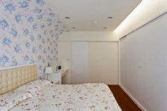 现代简约小户型婚房 精致个性生活空间现代简约卧室装修图片