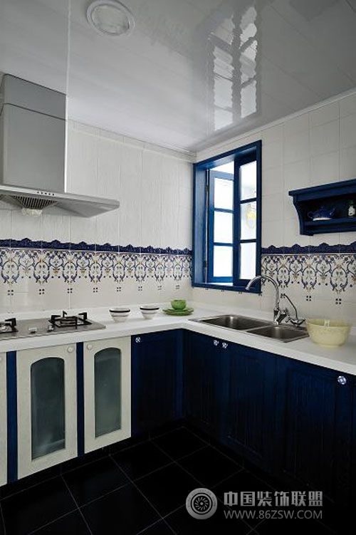 地中海风格厨房装修效果图