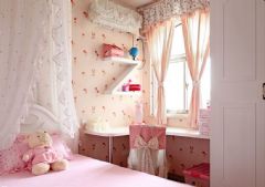 粉色系温馨舒适儿童房