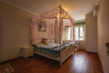 140平现代简约装修案例现代卧室装修图片