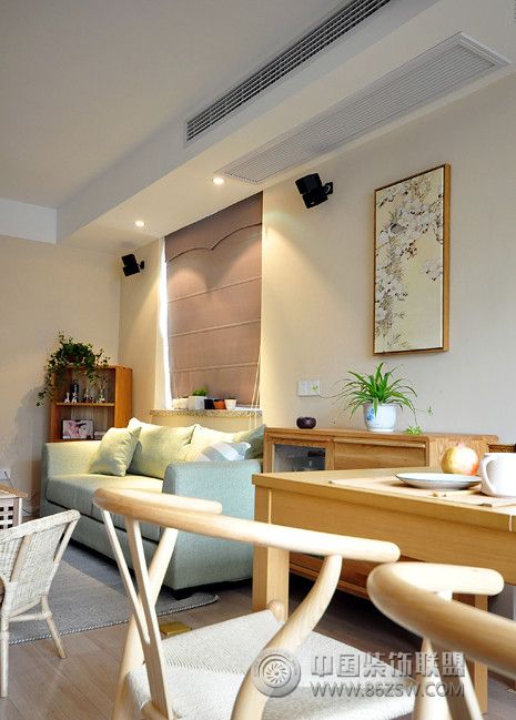 日式小清新客厅装修案例东南亚风格客厅装修效果图
