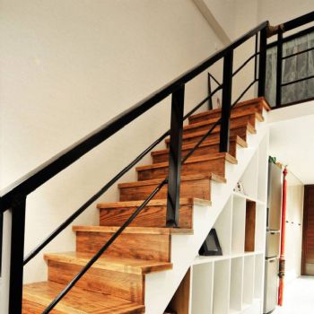 极具创意的楼梯设计案例现代客厅装修图片