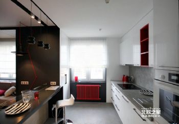简约又不失乏味的现代空间现代厨房装修图片