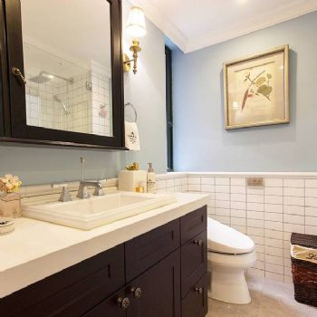 美式风格复式公寓设计案例美式卫生间装修图片