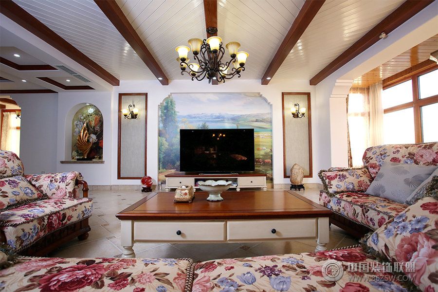 美式别墅电视背景墙设计美式风格客厅装修效果图