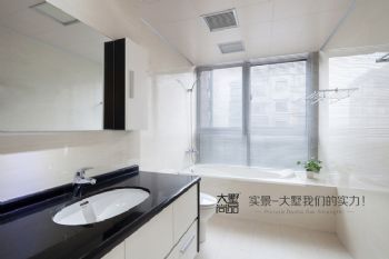 190平米现代简约小别墅设计案例现代卫生间装修图片
