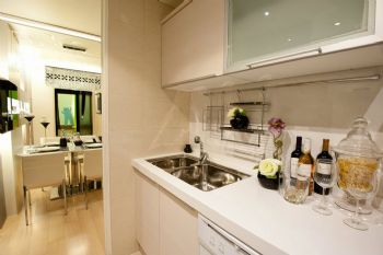 72平米现代简约小户型设计案例现代厨房装修图片