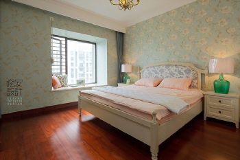 中海国际140平米三室二厅美式卧室装修图片