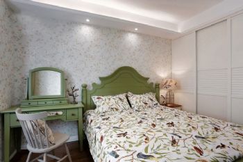简约美式风格小户型装修案例美式卧室装修图片