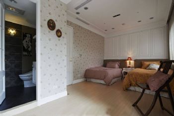 美式古典优雅混搭三居混搭卧室装修图片