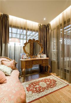 中式传统韵味别墅之美中式卧室装修图片